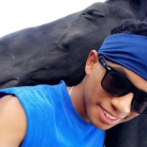 Meet your Posher, Jovan